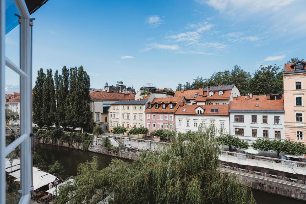 Apartment Romantic Jump Overlooking River, Free Parking